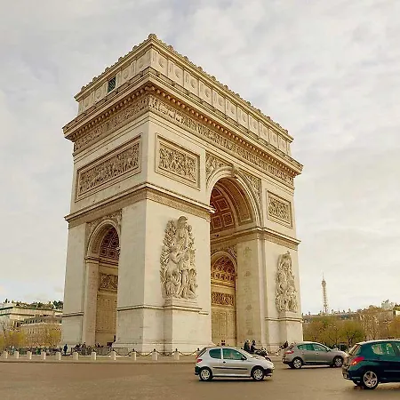 Eiffel Tower * Париж